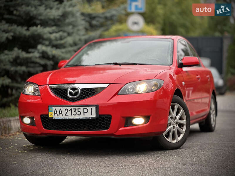 Седан Mazda 3 2008 в Киеве