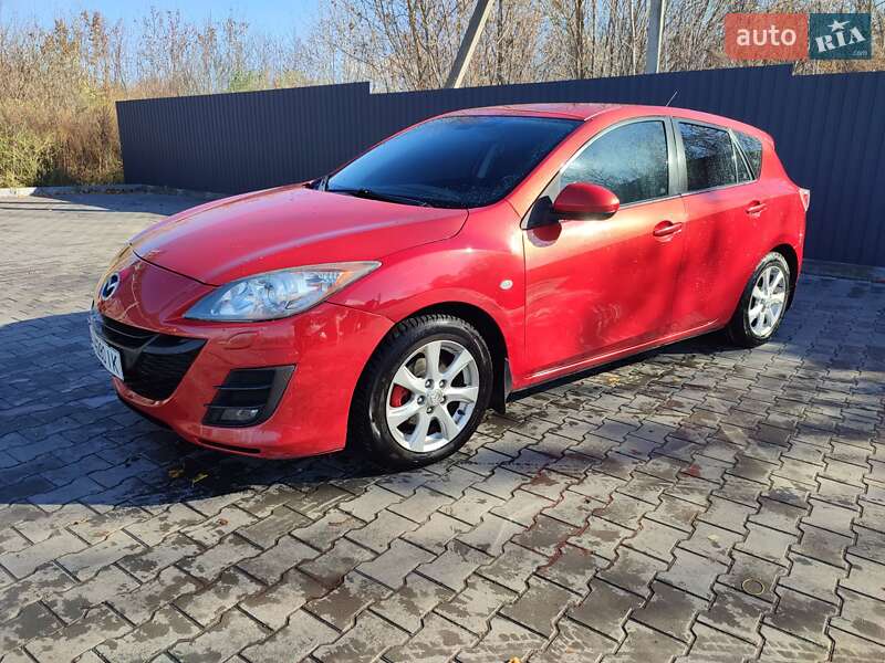 Хэтчбек Mazda 3 2010 в Полтаве