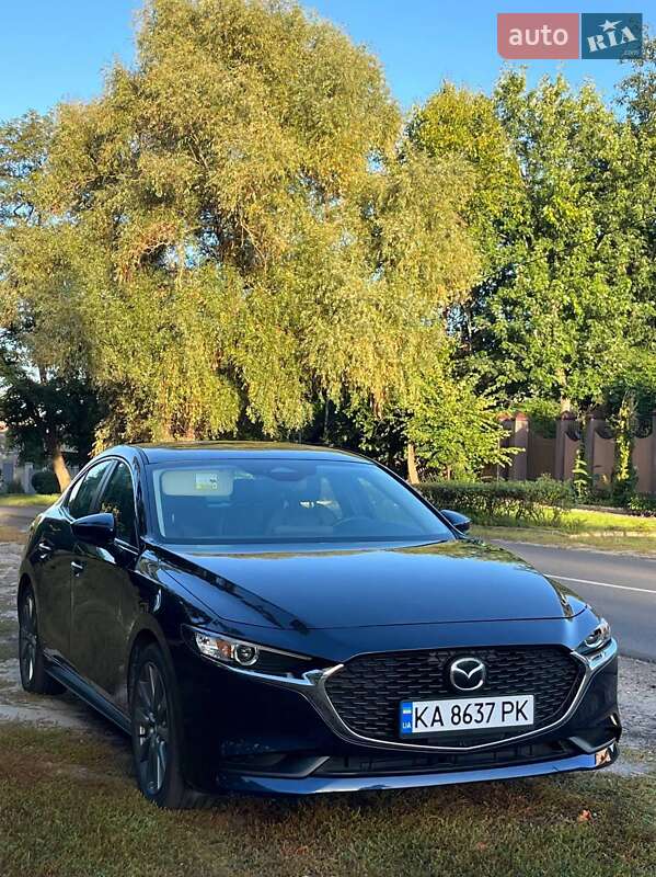 Седан Mazda 3 2024 в Киеве