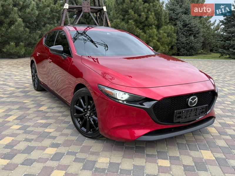 Хэтчбек Mazda 3 2022 в Днепре