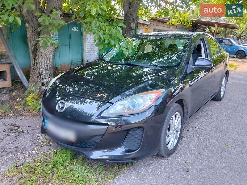 Седан Mazda 3 2012 в Кропивницком