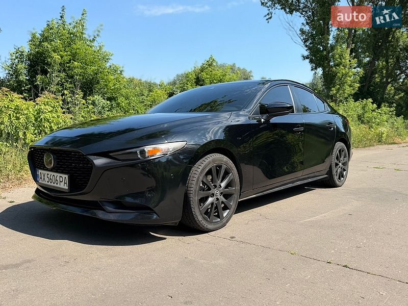 Седан Mazda 3 2020 в Киеве