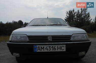 Седан Peugeot 405 1989 в Емильчине