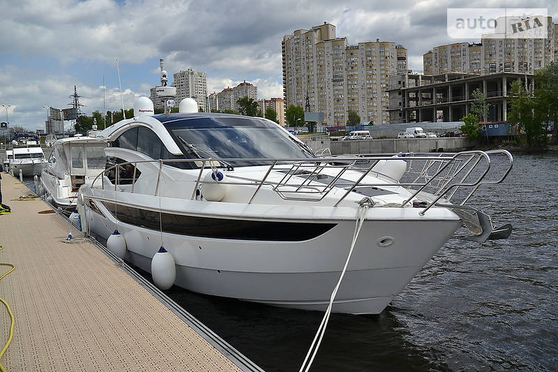 Моторная яхта Galeon 430 2012 в Киеве