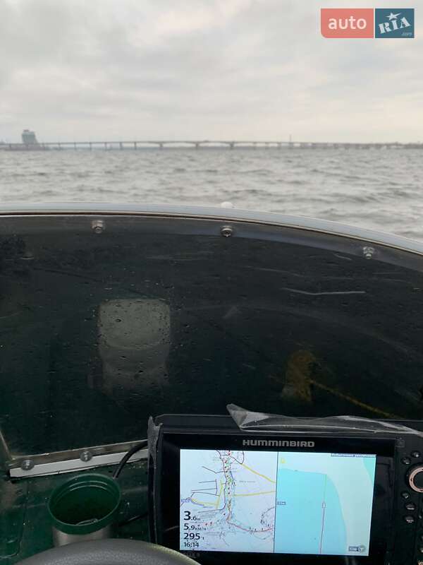 Лодка Прогресс 4 1977 в Днепре