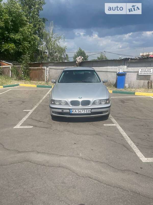 Седан BMW 5 Series 1998 в Києві