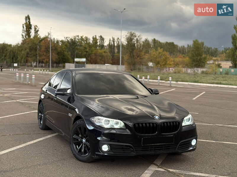 Седан BMW 5 Series 2016 в Кривому Розі