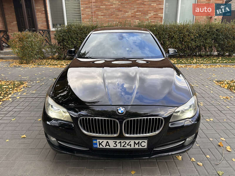 Седан BMW 5 Series 2011 в Днепре Седан BMW 5 Series 2011 в Днепре