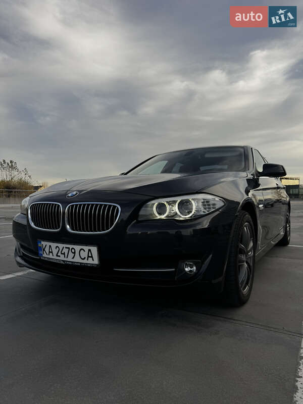 Седан BMW 5 Series 2011 в Киеве