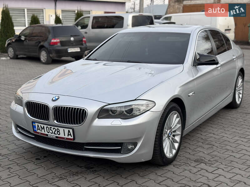 Седан BMW 5 Series 2011 в Радомышле