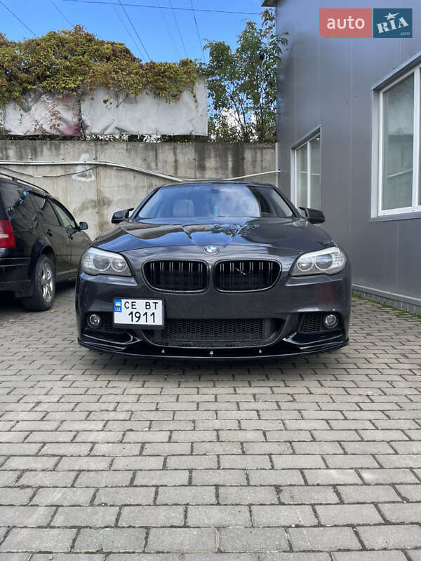 Седан BMW 5 Series 2012 в Черновцах