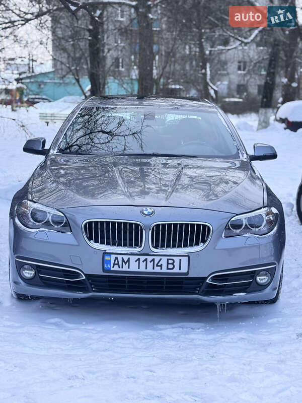 Седан BMW 5 Series 2015 в Житомире Седан BMW 5 Series 2015 в Житомире