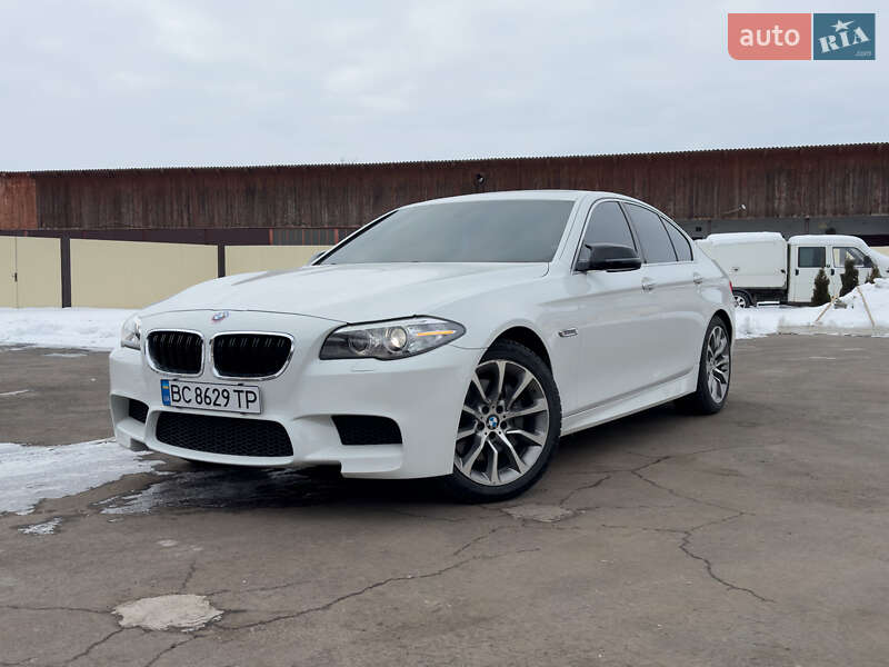 Седан BMW 5 Series 2014 в Стрию