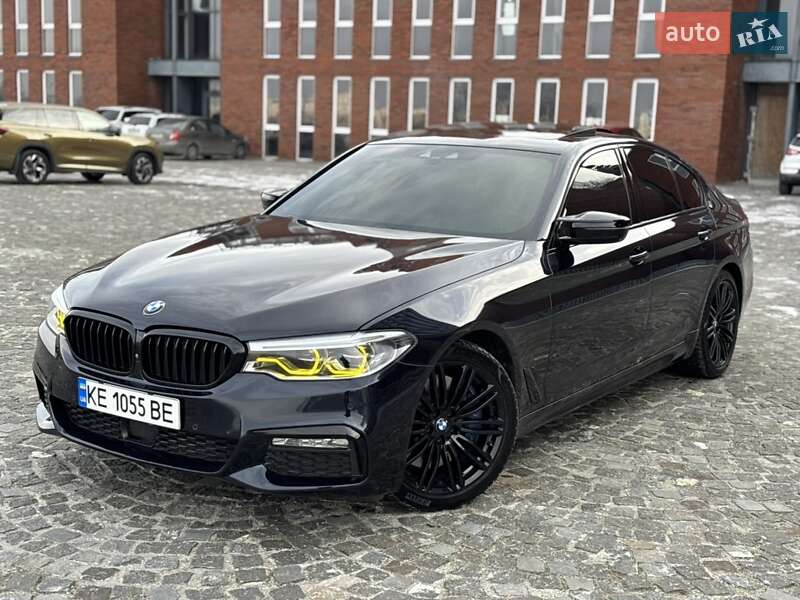 Седан BMW 5 Series 2016 в Дніпрі