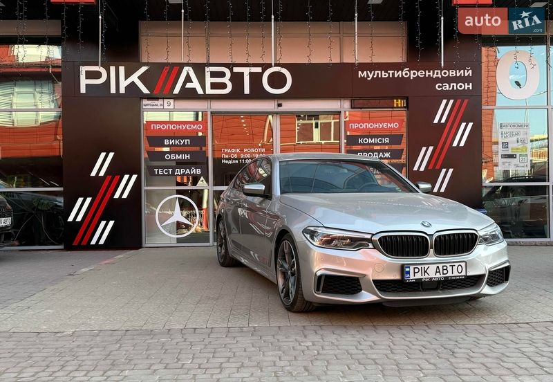Седан BMW 5 Series 2018 в Львове