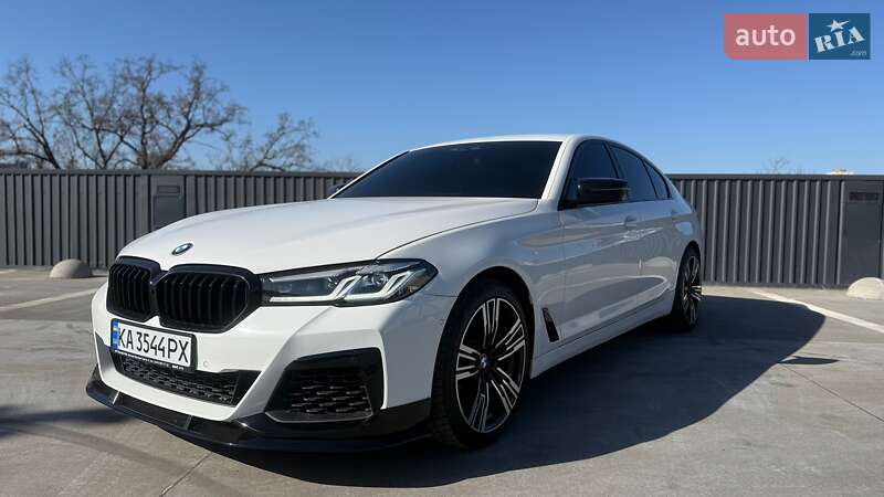 Седан BMW 5 Series 2018 в Киеве