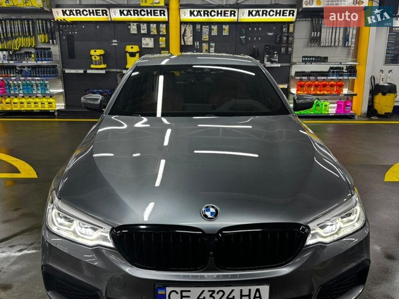 Седан BMW 5 Series 2019 в Черновцах