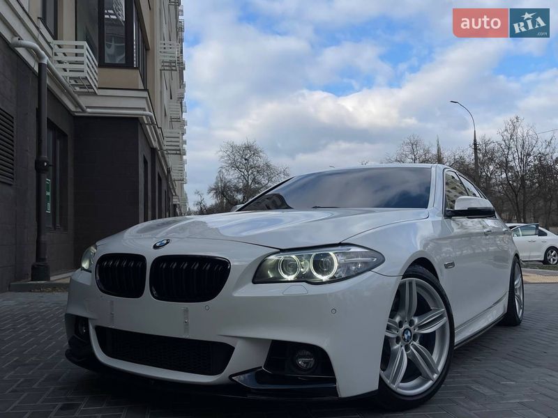 Седан BMW 5 Series 2013 в Николаеве