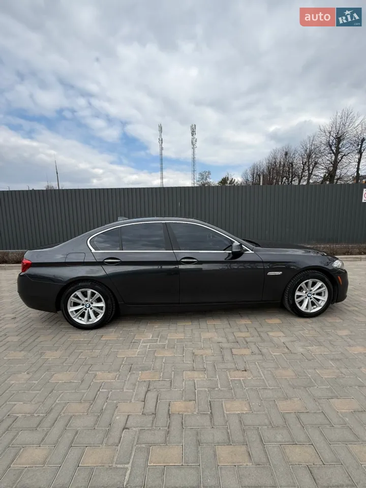BMW 5 Series 2015 photo 5