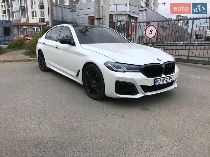 Седан BMW 5 Series 2017 в Киеве