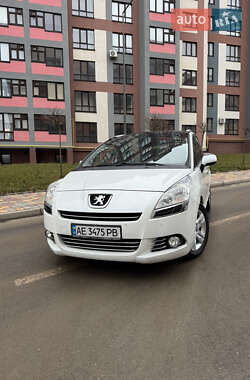 Мікровен Peugeot 5008 2011 в Тернополі