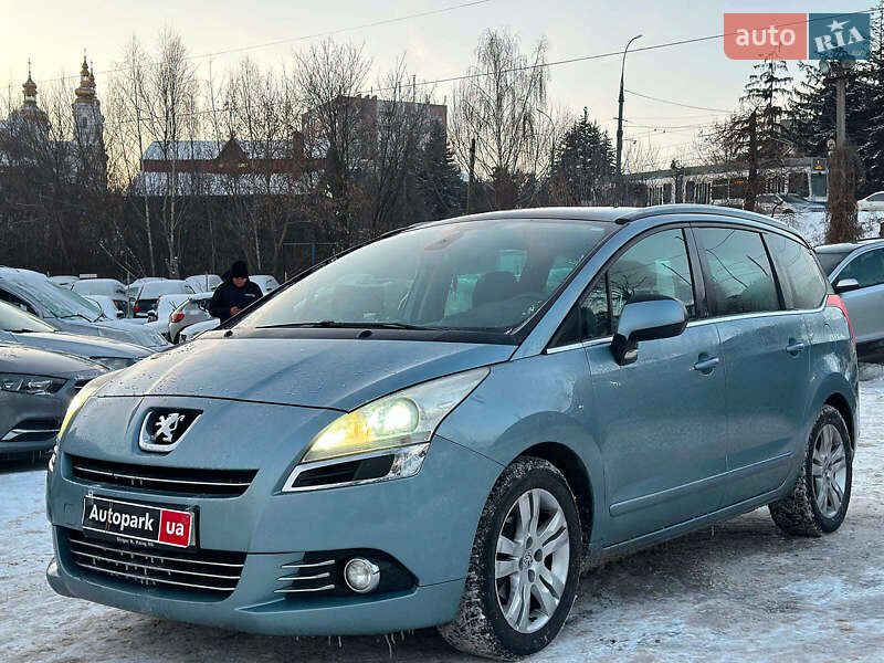 Микровэн Peugeot 5008 2010 в Виннице