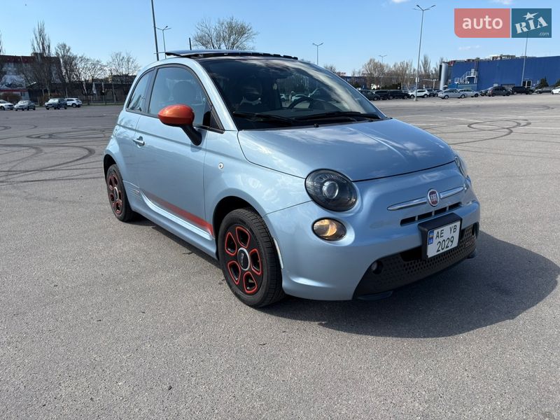 Хэтчбек Fiat 500e 2014 в Днепре Хэтчбек Fiat 500e 2014 в Днепре