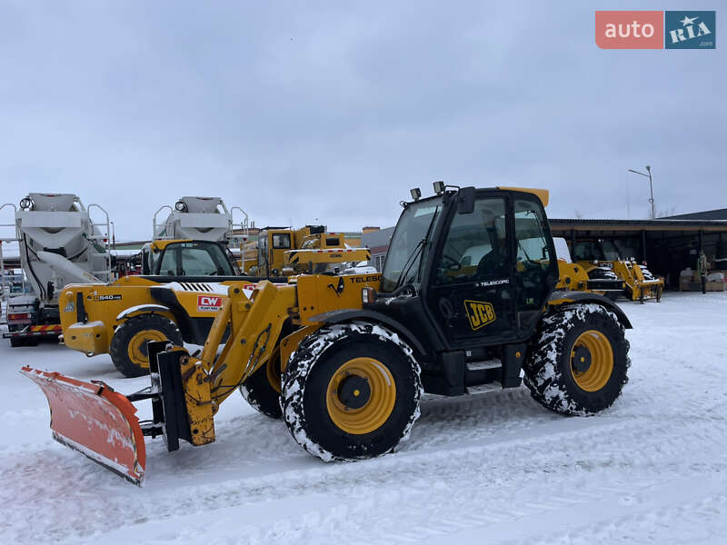 Телескопический погрузчик JCB 541-70 2009 в Луцке