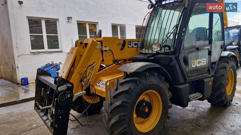 Телескопический погрузчик JCB 541-70 2019 в Черкассах