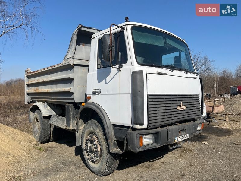 Самоскид МАЗ 555102 2005 в Косові