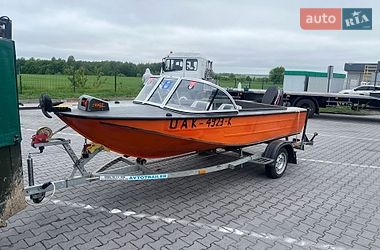 Катер Днепр 5 1994 в Летичіві