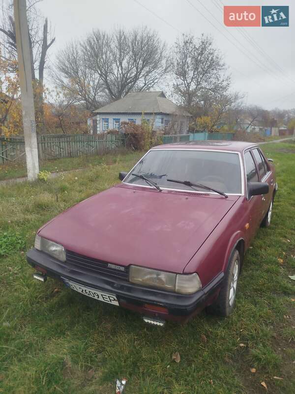 Седан Mazda 626 1987 в Машевке