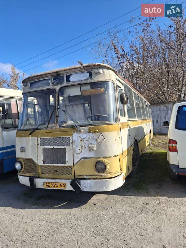 Городской автобус ЛиАЗ 677 1993 в Кропивницком Городской автобус ЛиАЗ 677 1993 в Кропивницком