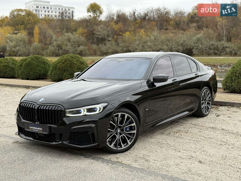 Седан BMW 7 Series 2022 в Днепре