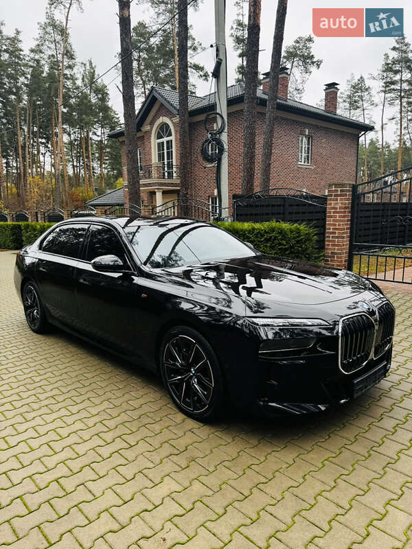Седан BMW 7 Series 2023 в Киеве Седан BMW 7 Series 2023 в Киеве