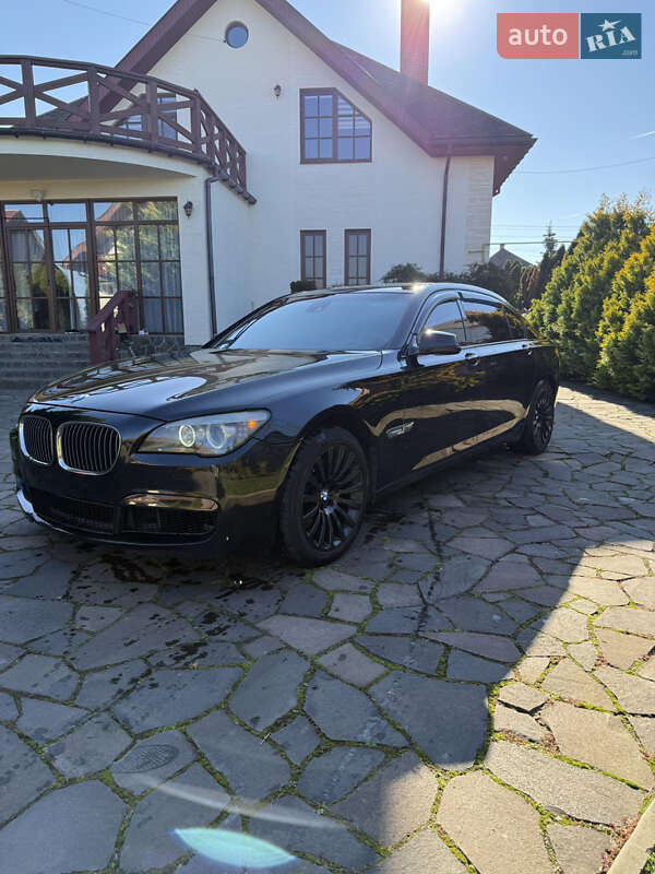Седан BMW 7 Series 2010 в Иршаве