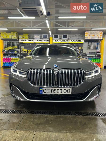 Седан BMW 7 Series 2022 в Черновцах