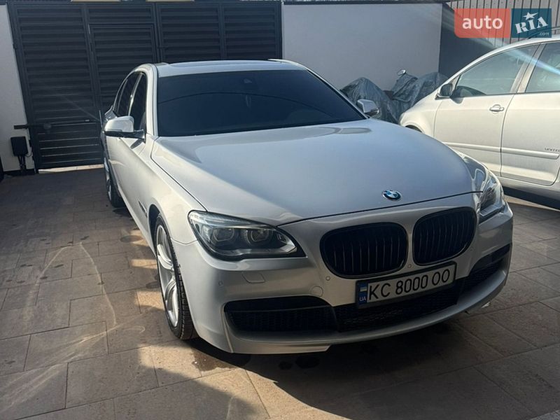 Седан BMW 7 Series 2015 в Луцьку
