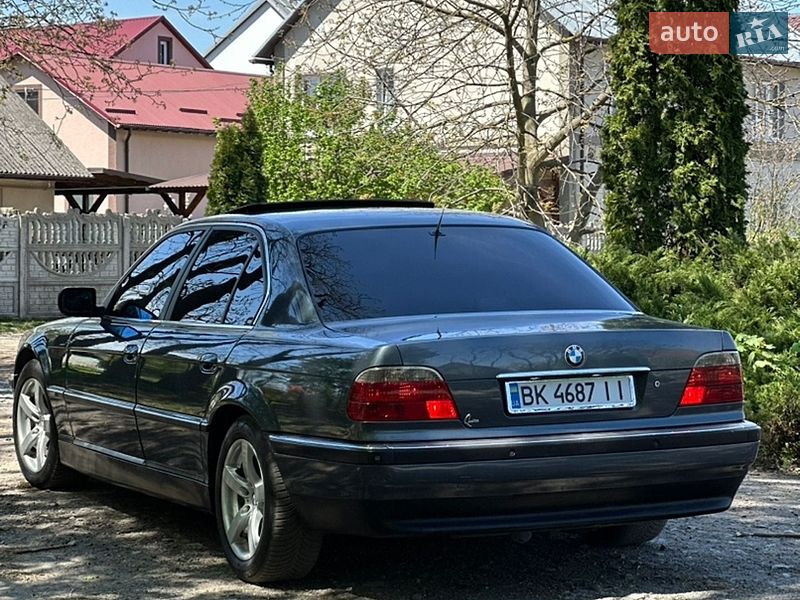 Седан BMW 7 Series 1999 в Дубно