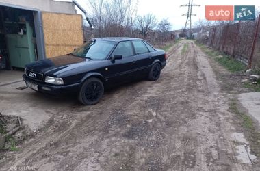 Седан Audi 80 1992 в Измаиле