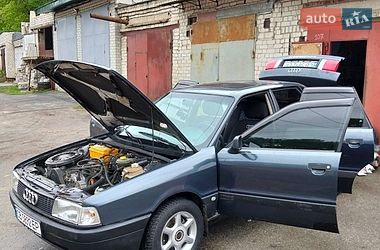 Седан Audi 80 1988 в Чернігові