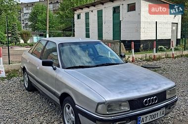 Седан Audi 90 1989 в Калуші