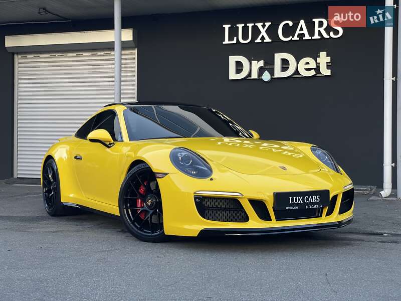Купе Porsche 911 2017 в Киеве Купе Porsche 911 2017 в Киеве