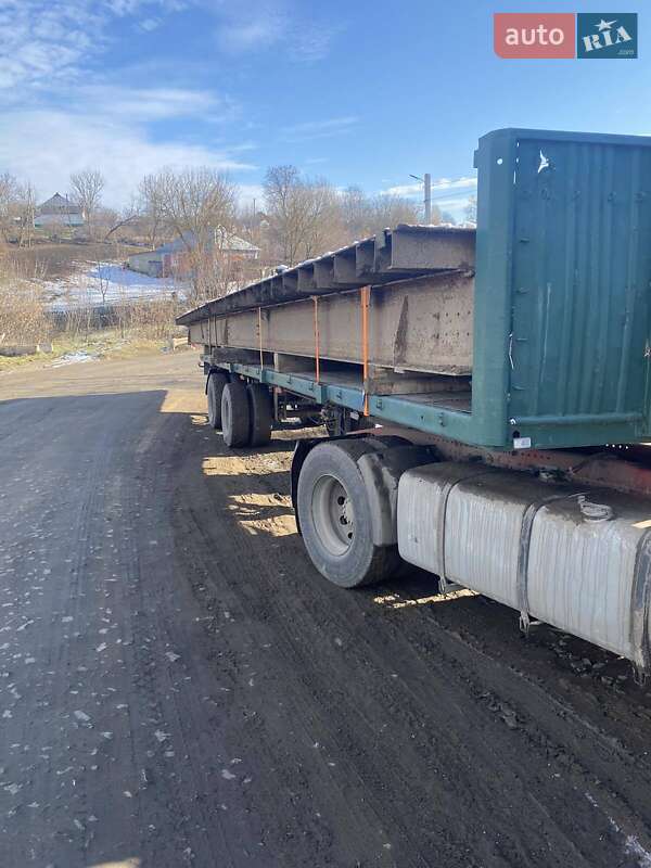 Бортовой полуприцеп МАЗ 9397 1993 в Томашполе
