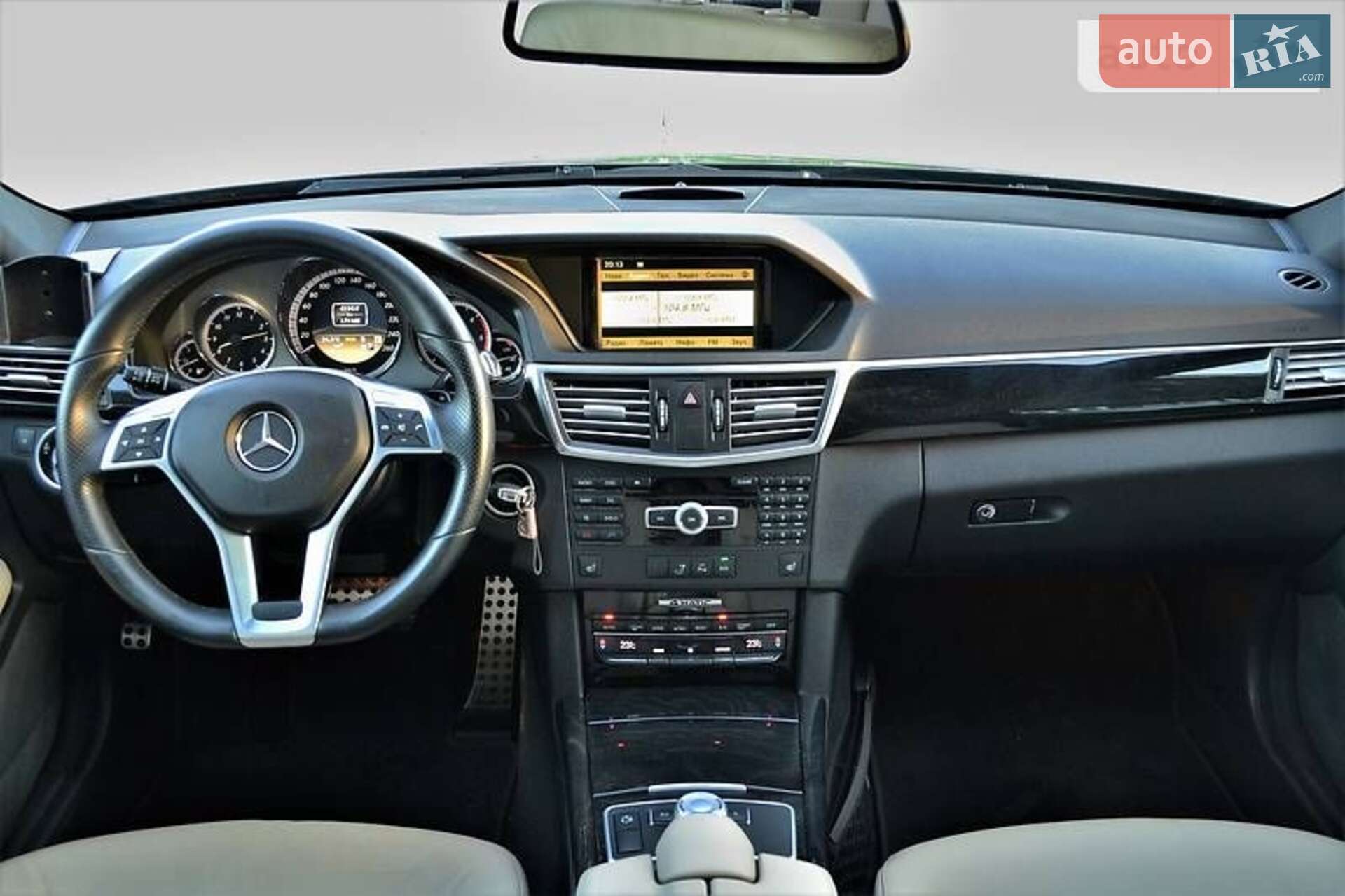 Mercedes-Benz E-Class 2011 VIN WDD2122821A524112 фото оголошення 25 з 31