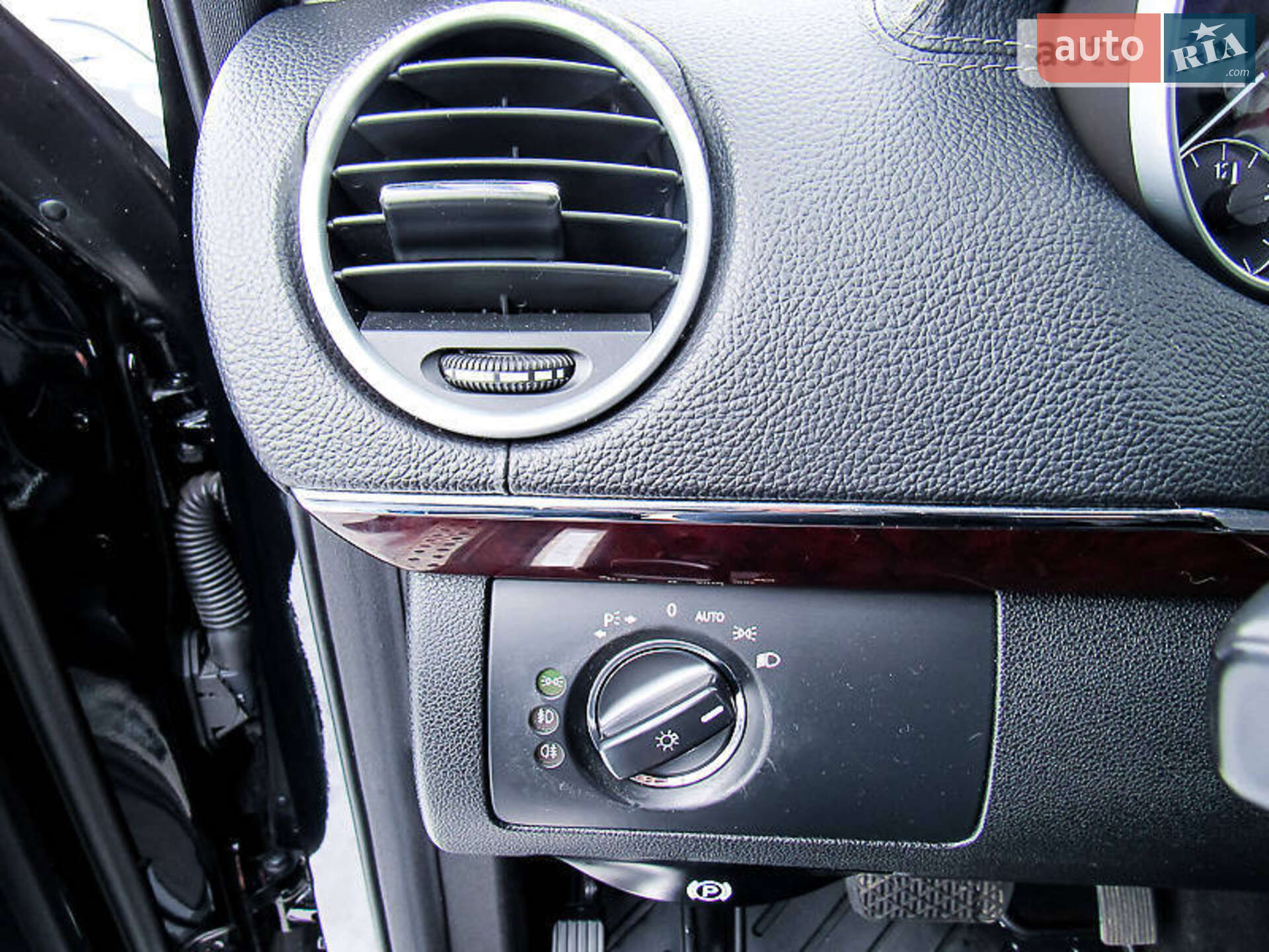Mercedes-Benz GL-Class 2008 VIN 4JGBF86EX9A458804 фото оголошення 38 з 47