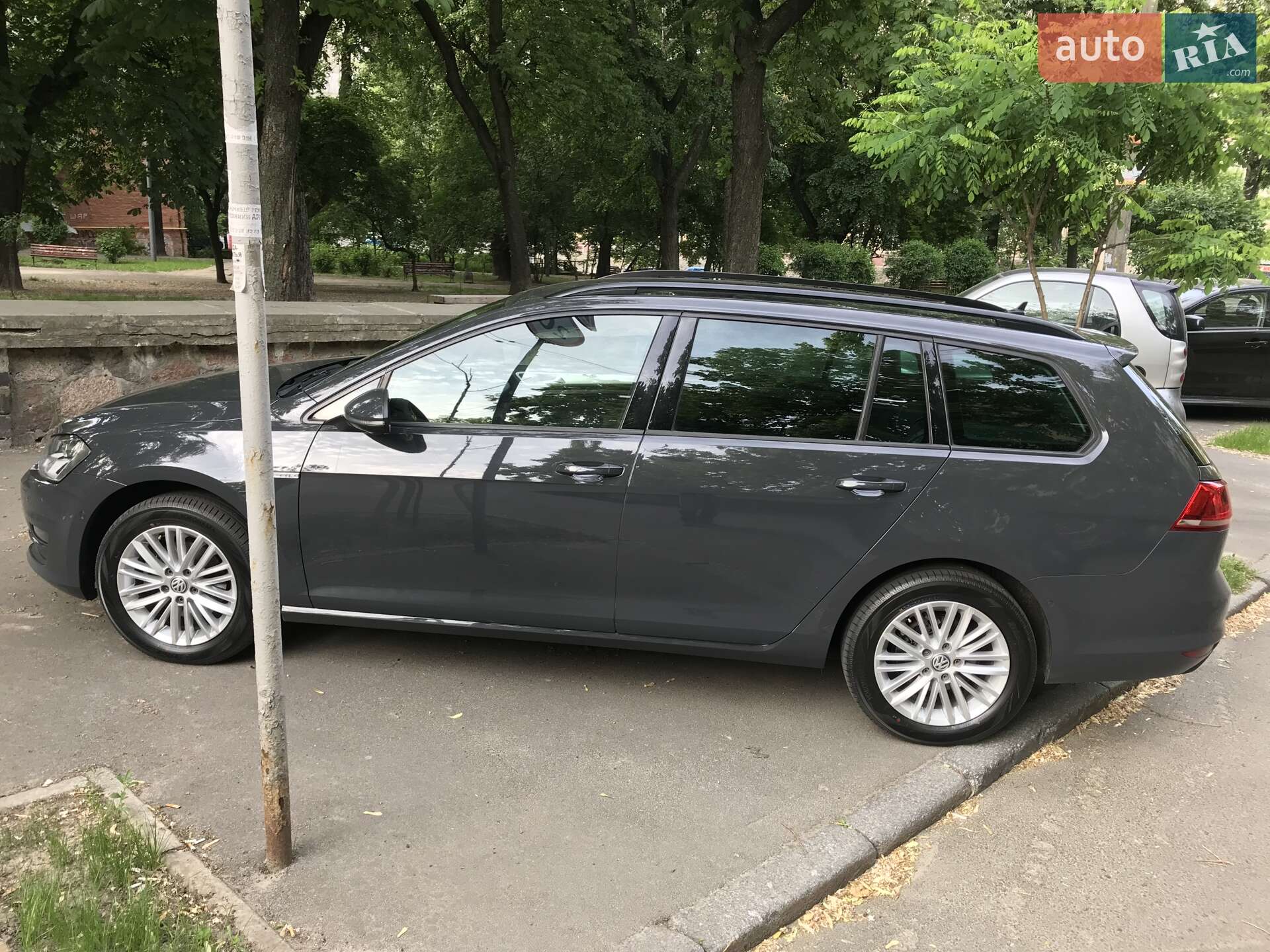 Volkswagen Golf 2014 VIN WVWZZZAUZFP524341 фото оголошення 3 з 39
