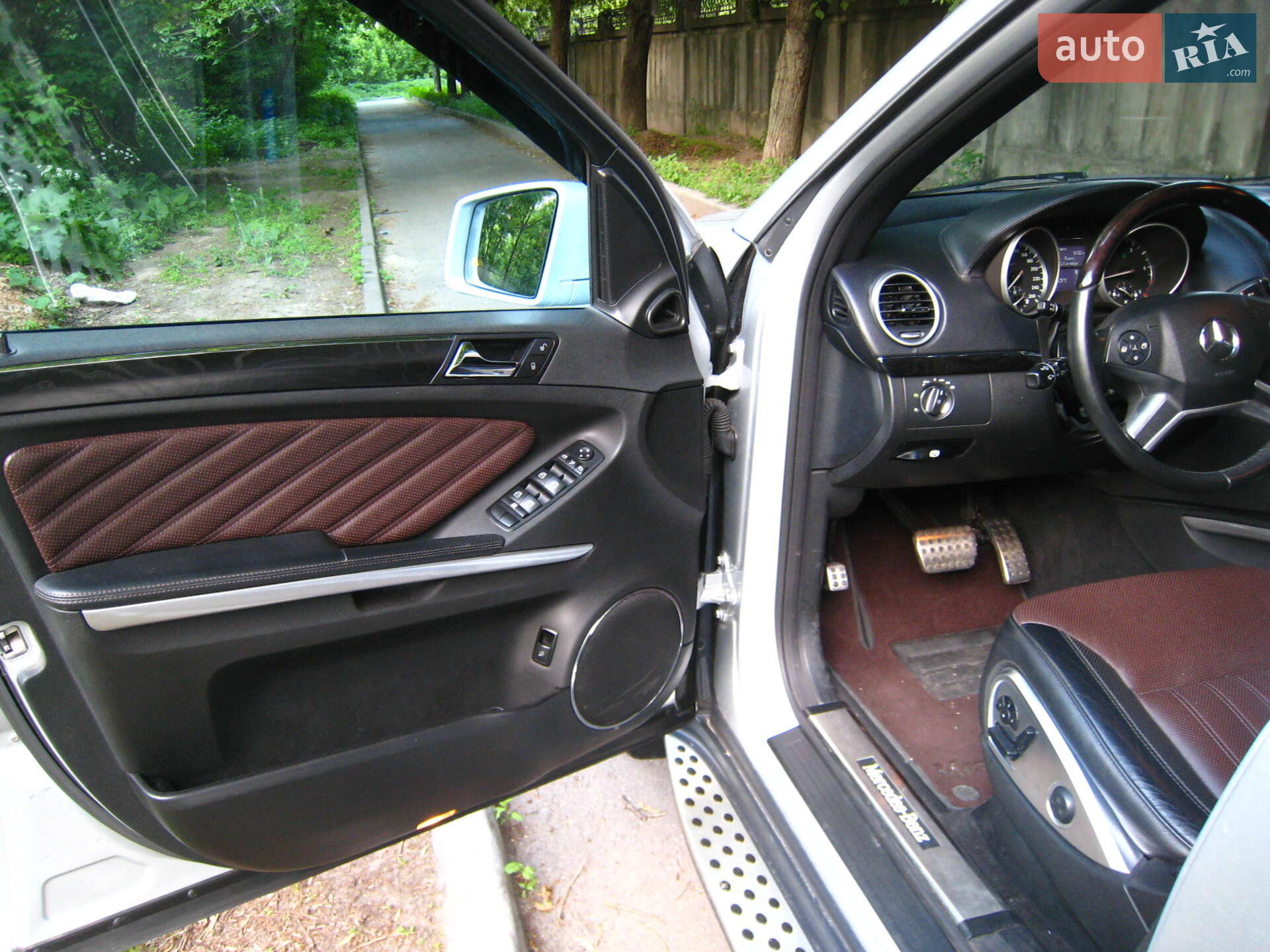 Mercedes-Benz GL-Class 2012 VIN WDC1648231A785790 фото оголошення 7 з 11