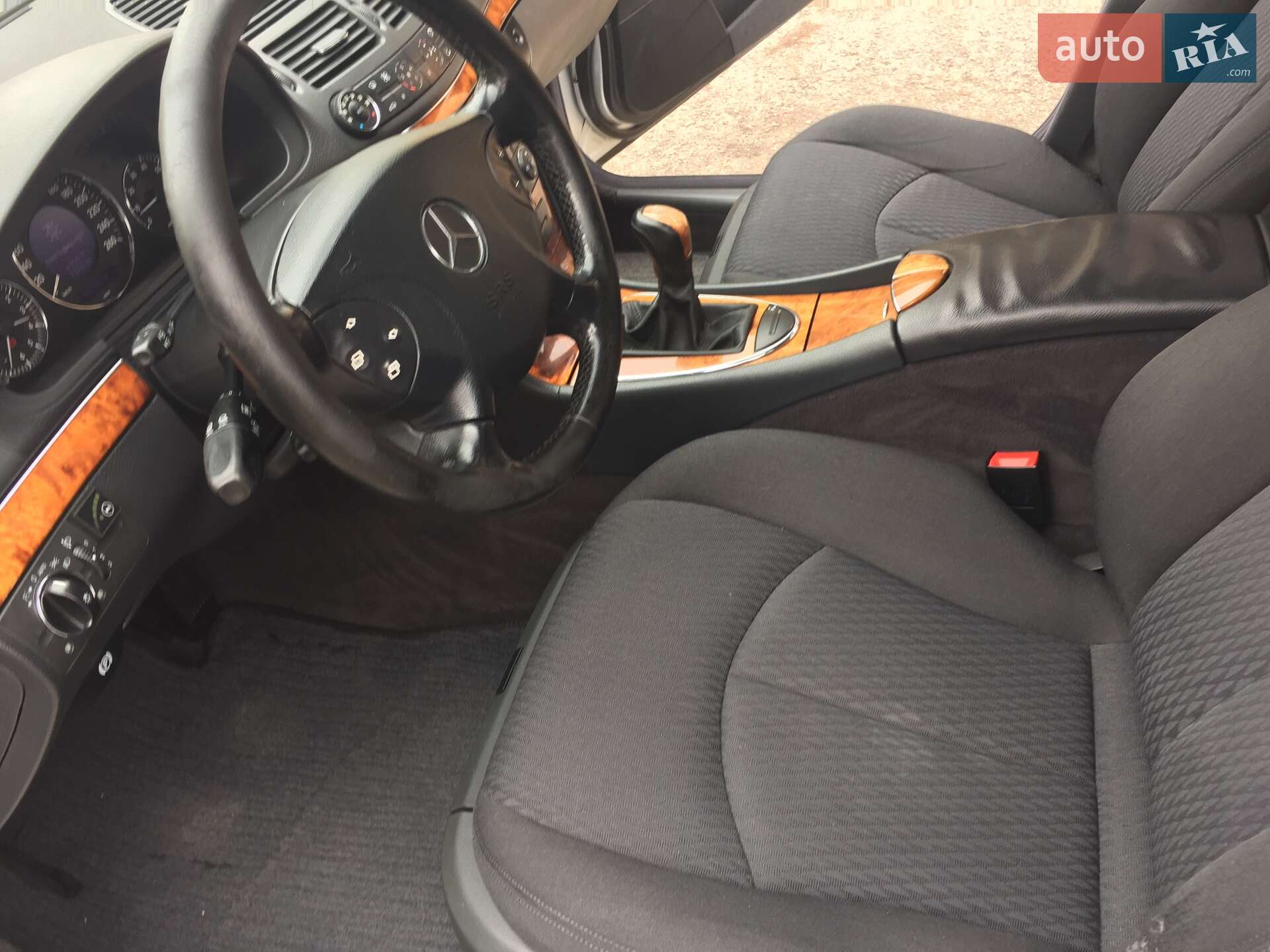 Mercedes-Benz E-Class 2002 VIN WDB2110611A056826 фото оголошення 31 з 37