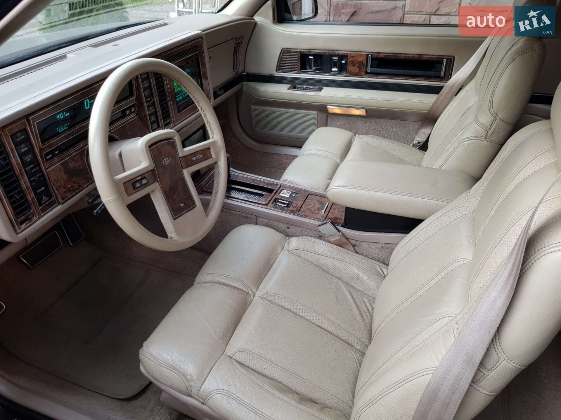 Buick Riviera 1989 VIN 1G4EZ11C4KU409295 фото оголошення 30 з 42
